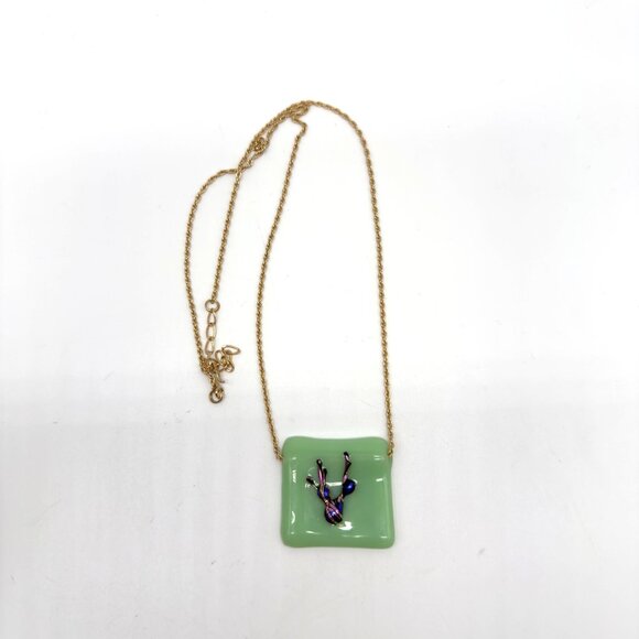 Art Glass Pendant 10K Gold Filled Necklace Green Square Fused Raised Abstract - Picture 6 of 7